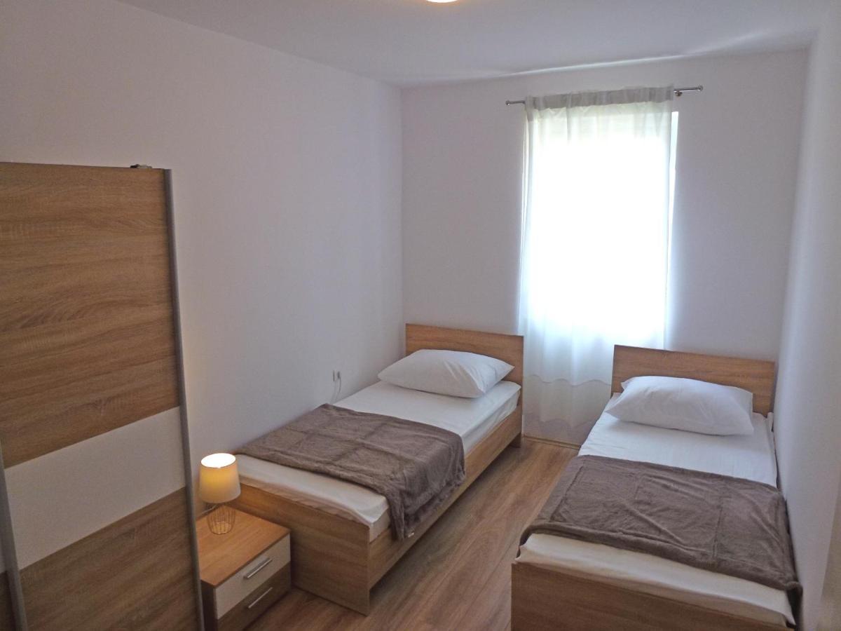 Apartment Ruza 니바이스 외부 사진